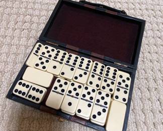 Vintage Domino Set in Leatherette Case