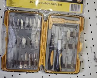X-Tra Hand 35 Piece Hobby Knife Set