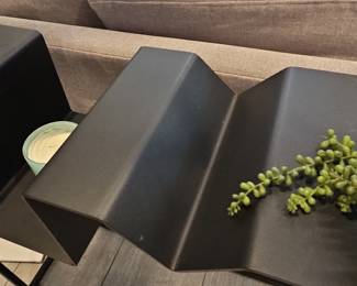 Modern Black Metal Zigzag Console Table