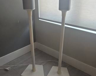 Pair of White Sonos PLAY:1 / ONE Speaker Stands