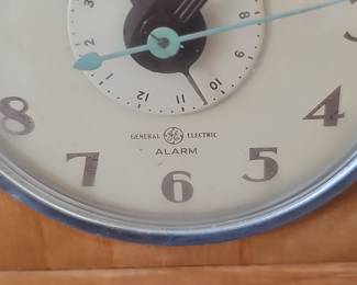 Vintage General Electric "Telechron" Alarm Clock