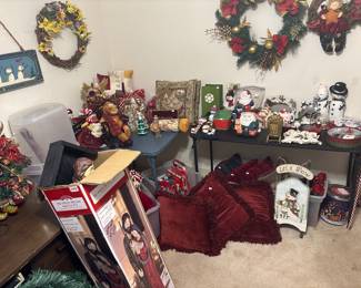 Christmas ceramics