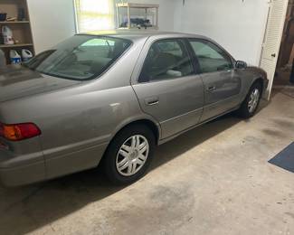 2000 Camry LE 90,112 miles