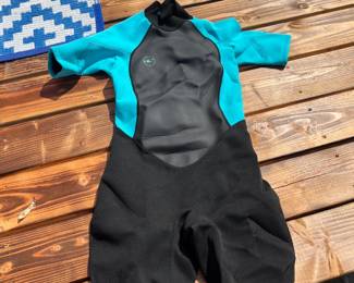 Women's wetsuit