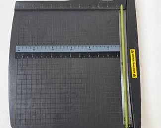 Lot #B158 - Swingline Paper Cutter Trimmer with Measurement Grid and Safety Guard