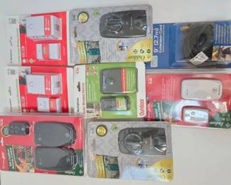 Lot #B44 - Westinghouse Wireless Remote Control Outlets and Holiday Timer Lot Indoor & Outdoor