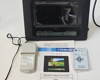Lot #B42 - Polaroid Digital Photo Frame with Built-in Weather Station and Infrared Remote Control