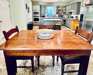 Hi top kitchen table 