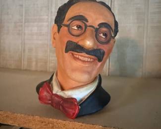 Groucho Marks