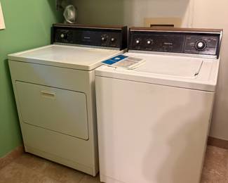 Working Kenmore washer and dryer set
