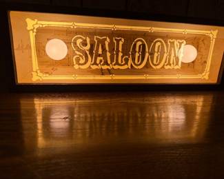 SALOON LIGHT
