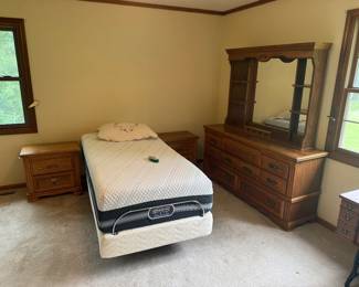 MATCHING NIGHT STANDS & DRESSER W/ MIRROR - ADJUSTABLE BASE TWIN BED