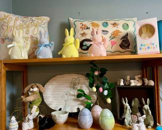 HERE COMES THE EASTER BUNNY HOPPING BY WITH EASTER DECOR
