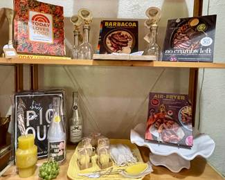 RECIPE BOOKS, GIFTS FOR THE PERSON THAT LOVES TO COOK