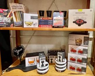 BARWARE, COCKTAIL COOKBOOKS