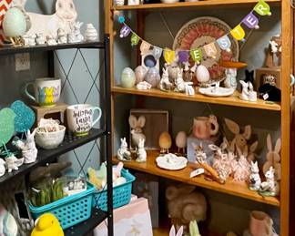WOOD SHELF, EASTER DECOR