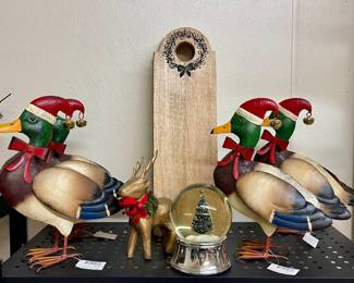 DARLING GREENHEAD METAL DUCKS BY EVERGREEN, SANTA BARBARA DESIGN STUDIO WOOD BOARDS