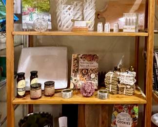 MORE NICE WOOD SHELVES