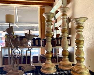 WOOD CANDLE HOLDERS