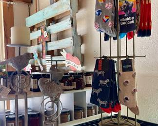 METAL BIRD CANDLE HOLDERS, SOCKS