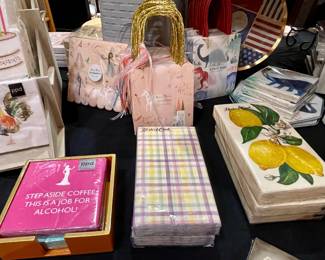 GIFT BAGS 