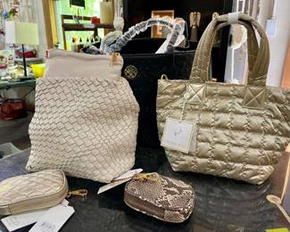 NEW WITH TAGS PURSES BY NATALIE WOOD AND SHIRALEAH
