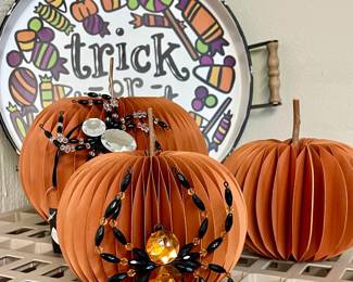 HALLOWEEN DECOR
