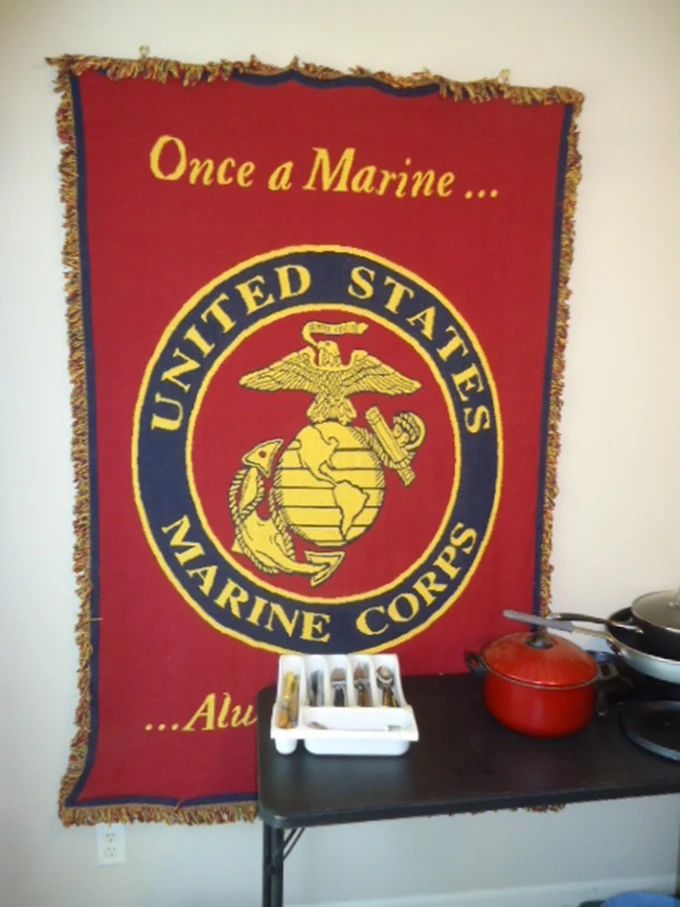 Marine wall banner