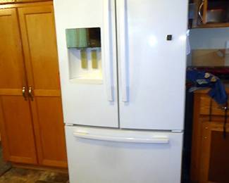 26cu ft with ice and water
