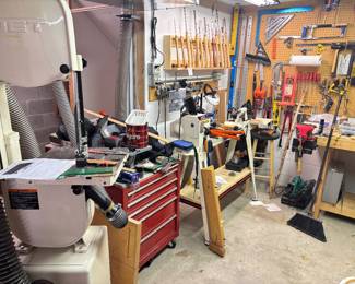 Retired Auto Body and Wood Workers Tool Shop
