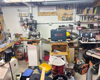 Retired Auto Body and Wood Workers Tool Shop