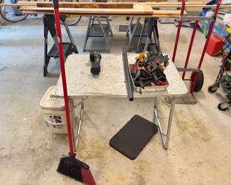 Retired Auto Body and Wood Workers Tool Shop