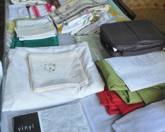 Nice Vintage Linens 