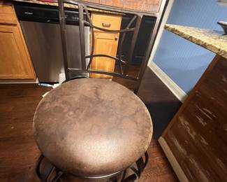 2 barstools 