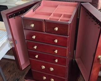 Jewelry armoir