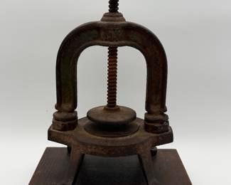 Sale Picture