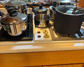 Pots & Pans