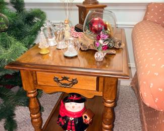 Sprague & Carleton Coffee Table w/2 Side Tables!