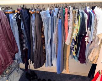 Men's Clothing 48x32 and 2XL!
