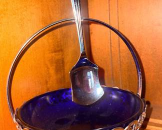 Vtg Cobalt Blue Sugar/Bonbon Dish Silver Plated Caddy & Spoon!