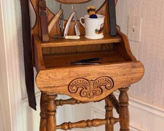 Pulaski Vtg Oak Shaving Stand!