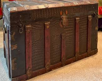 Vintage Trunk