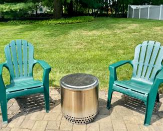 Adirondack Chairs & Solo Stove