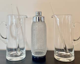 Cocltail Shaker & Pitchers