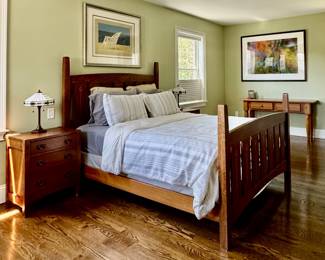 Stickley Mission Collection Harvey Ellis Inlaid Queen Bed