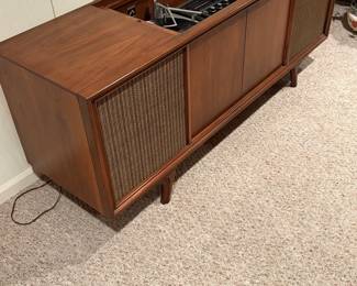 RCA Working Stereo Cabinet