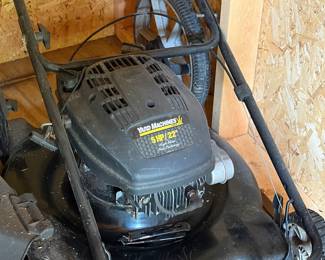 Yarsd Machines Lawnmower