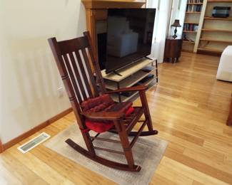 Hinkle Chair Company "Cumberland" Rocking Chairocking  $100