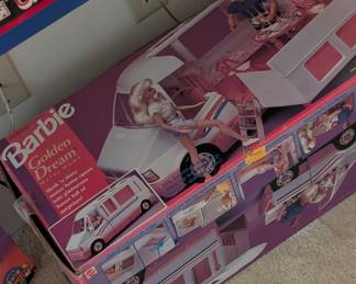 Barbie Golden Dream Motorhome