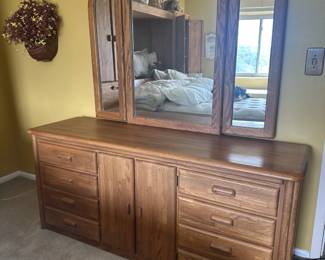 FURNITURE  DRESSER WITH MIRROR
